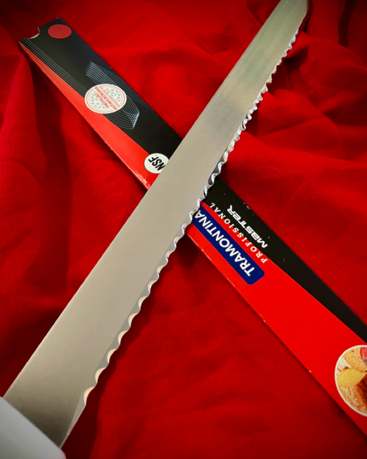 Tramontina  30cm Bread Knife With Ogg Sharpening Edge